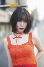 Shanghai-born Voice Actor Liyuu Reveals First Swimsuit Photos in 2nd Photo Book: A Fresh Side of Her Charm